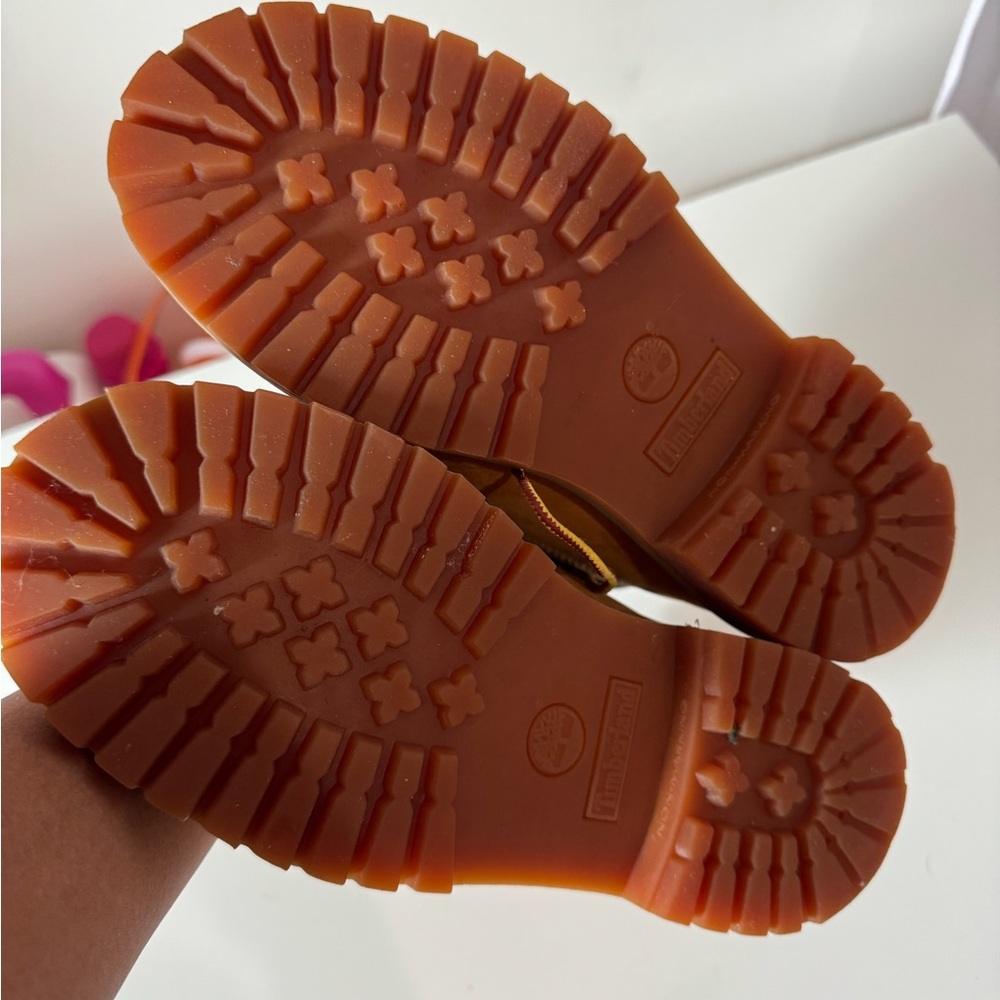 Timberlands - Picture 3 of 5